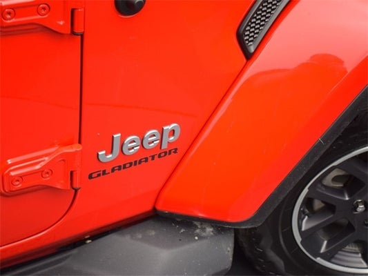 2022 Jeep Gladiator Overland in Charles City, IA - Mike Molstead Motors