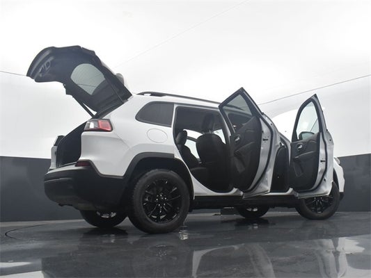 2023 Jeep Cherokee Altitude in Charles City, IA - Mike Molstead Motors